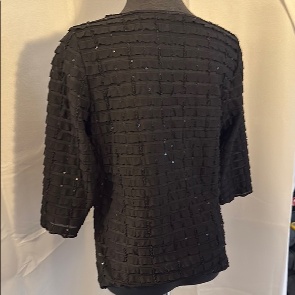 Elegant Black Textured Women's Top with sequins. Size Med. - Picture 4 of 8